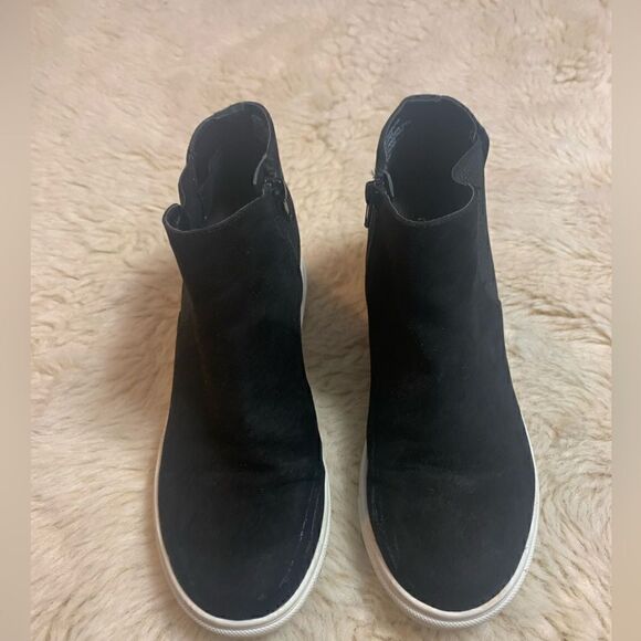 Madden Girl Black Suede Sneakers size 8 - Picture 4 of 9